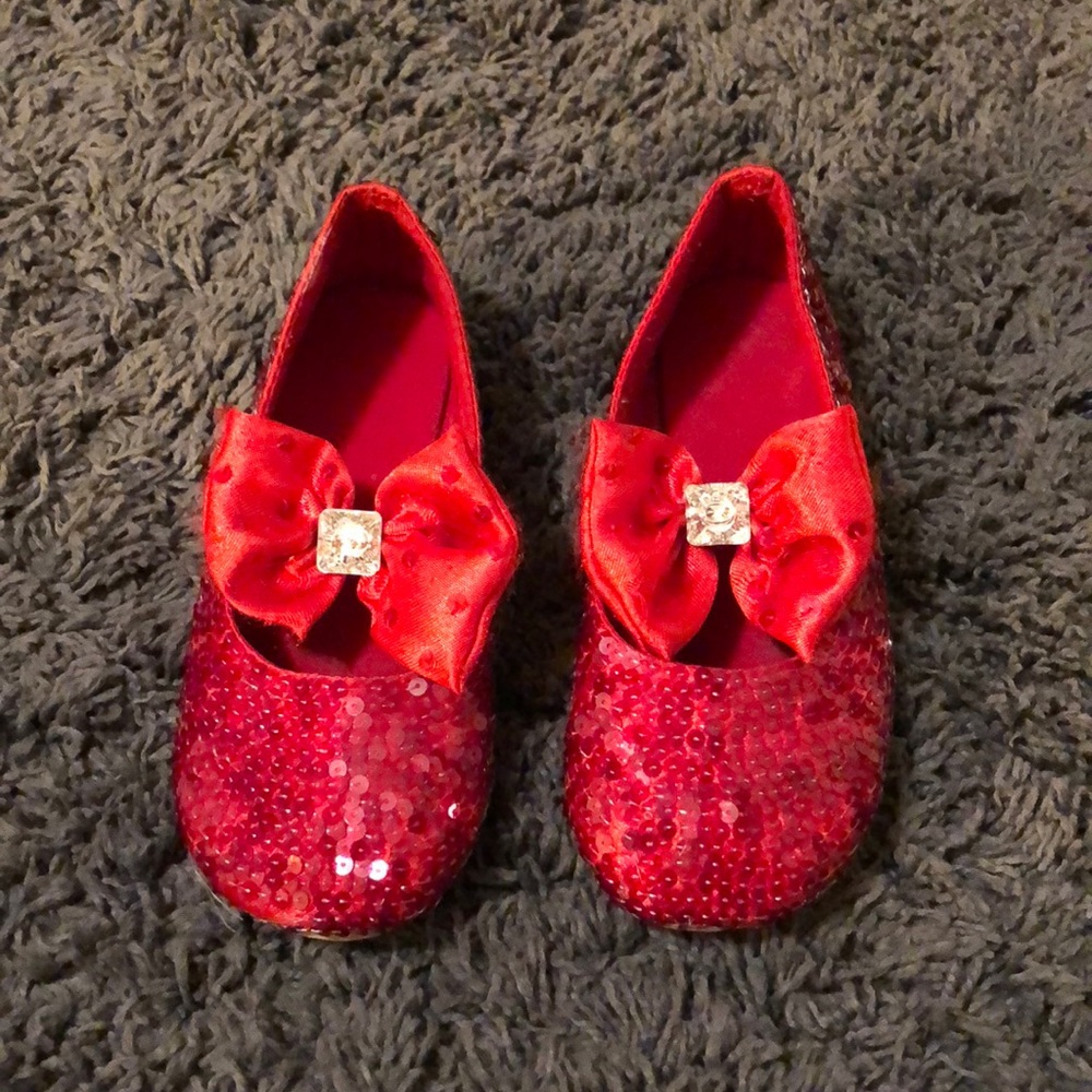 Dorthy Inspired slip-ons